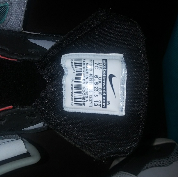 Shoes - Picture 6 of 6